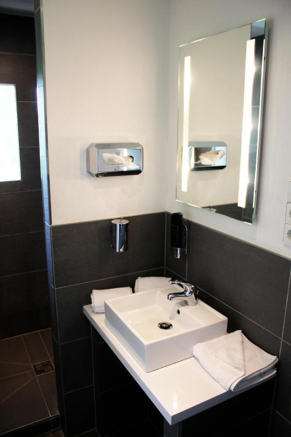Rheinsteig Quartier By Bestprice Hotels ベンドルフ エクステリア 写真
