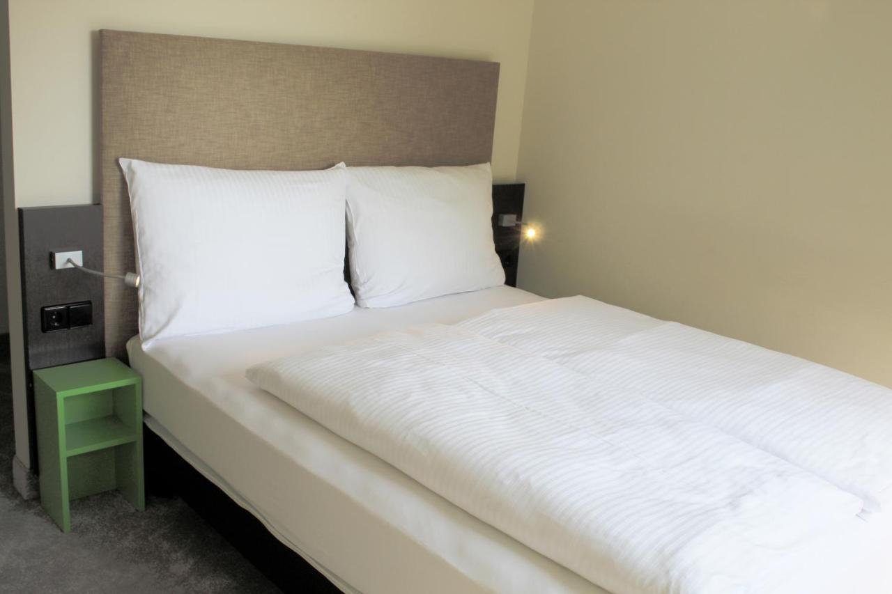 Rheinsteig Quartier By Bestprice Hotels ベンドルフ エクステリア 写真